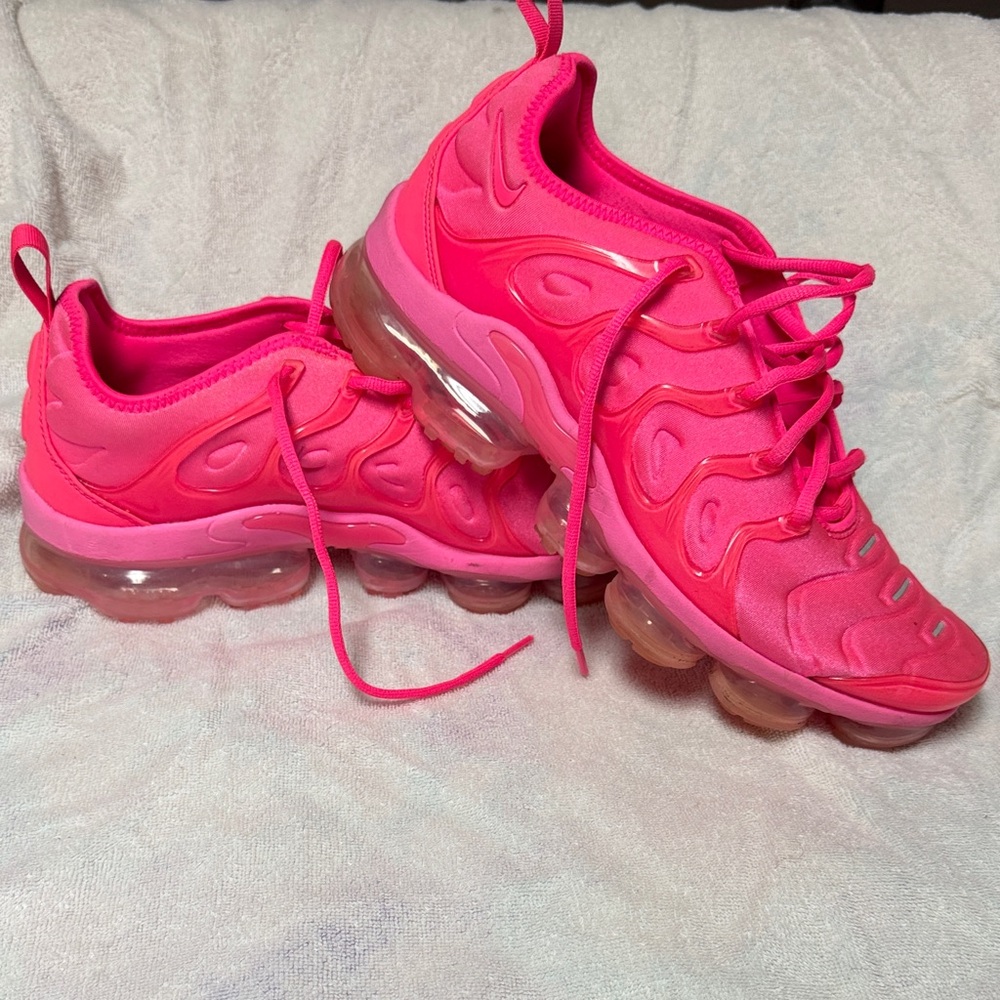 Nike Pink VaporMax-Style Athletic Sneakers